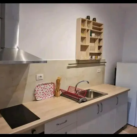 Apartment Cozy At Pazari I Ri